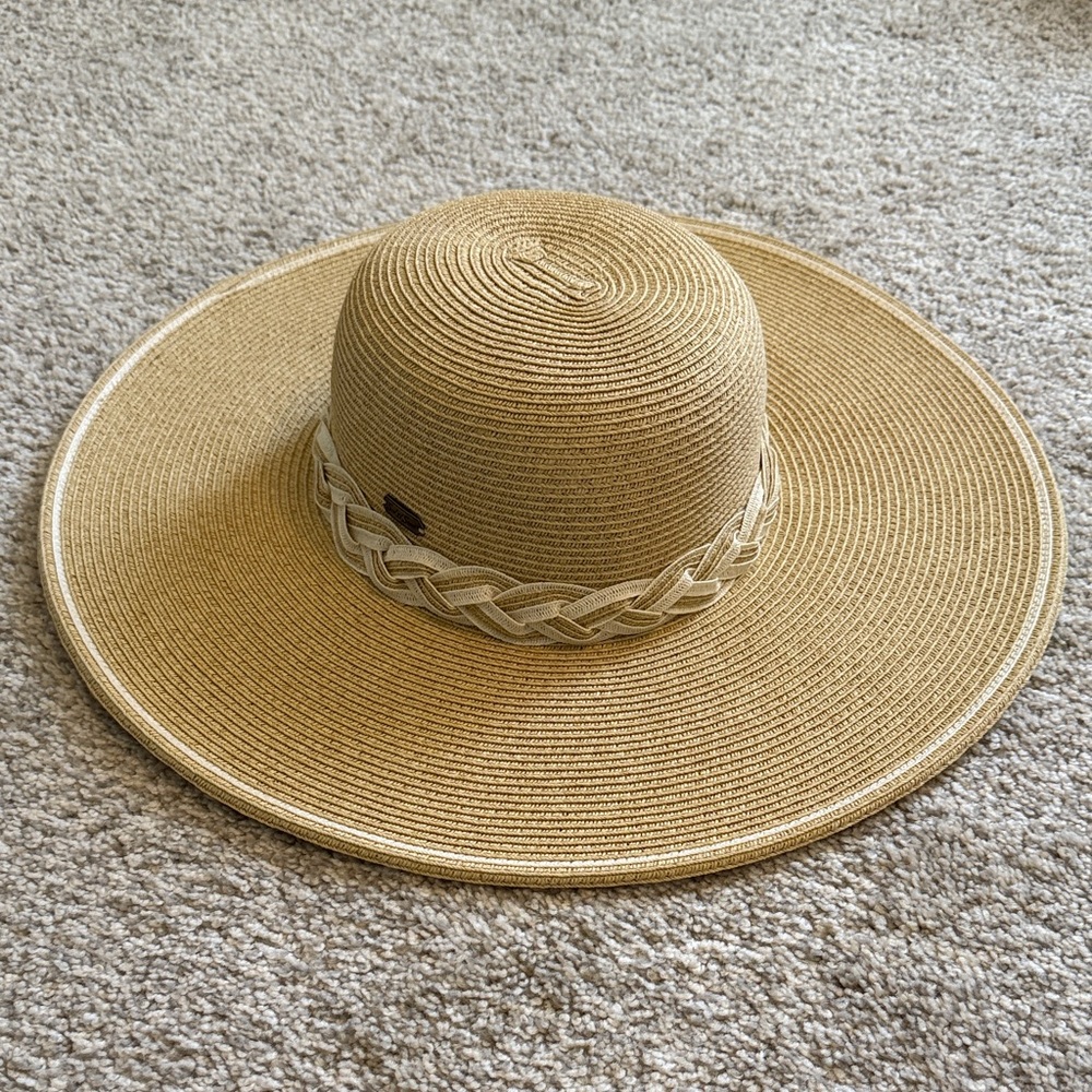 Sun N Sand Women's Braided Trim Wide-Brim Straw Hat - Tan - Like New